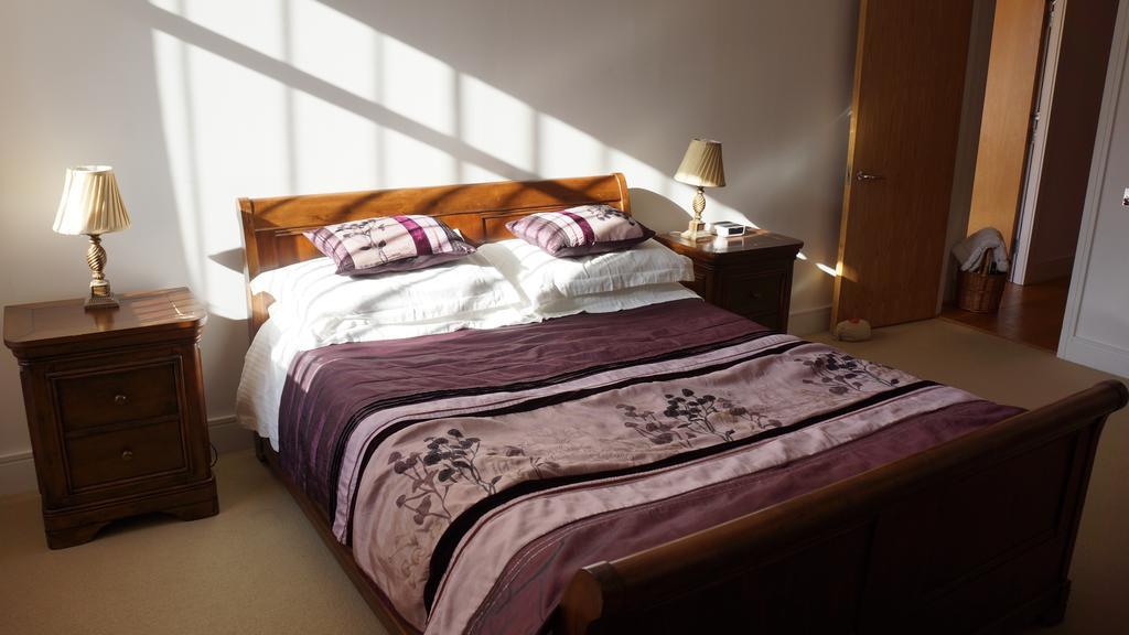 Apartment 306 By The Bridge Inverness Extérieur photo