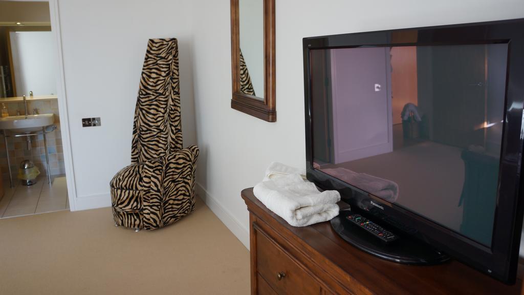 Apartment 306 By The Bridge Inverness Extérieur photo